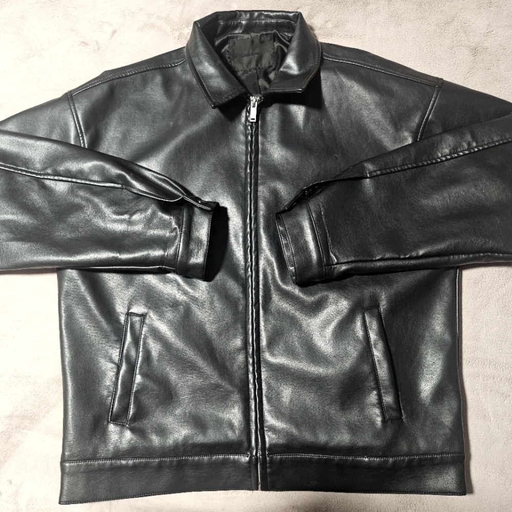 Vegan Oversize Leather Jacket - Unisex and Freesize - BLACK MOMENT